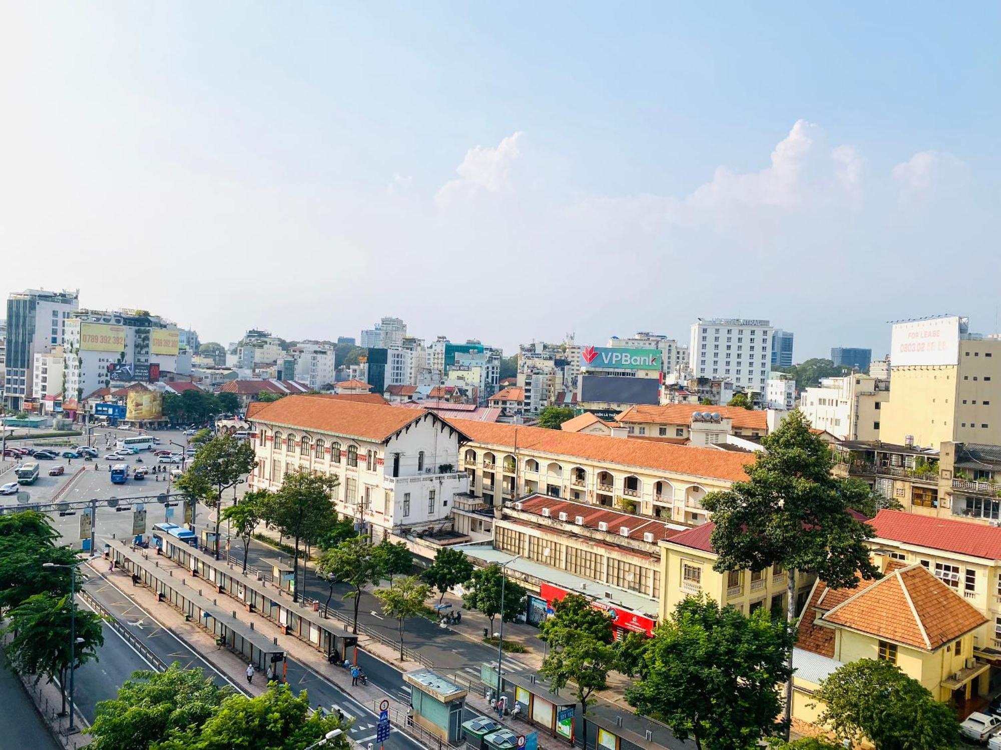 Liberty 2 Hotel Ho Chi Minh City Exterior photo